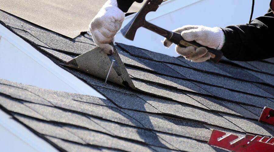 Expert Emergency Roof Repairs services in Conklin, MI